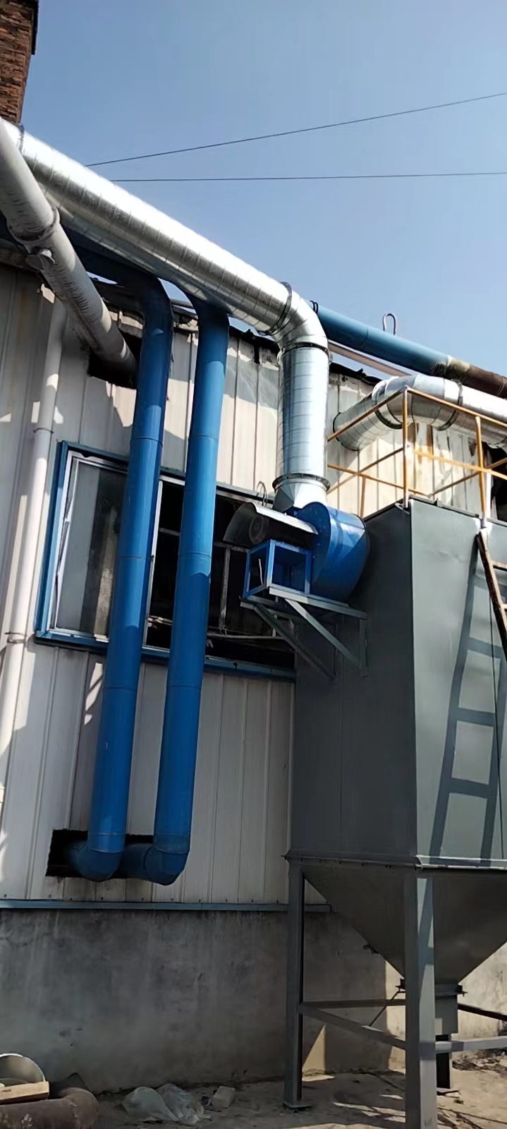 布袋除塵器的安裝現場